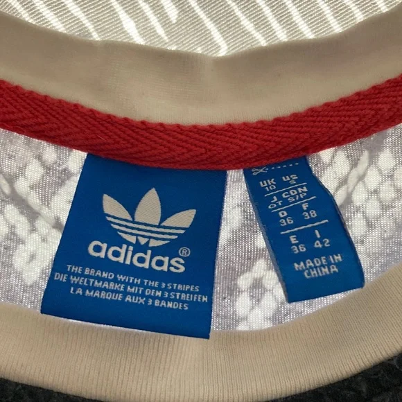 Adidas Originals Men’s Black and Gray Tank Top Size Small - Picture 3 of 5